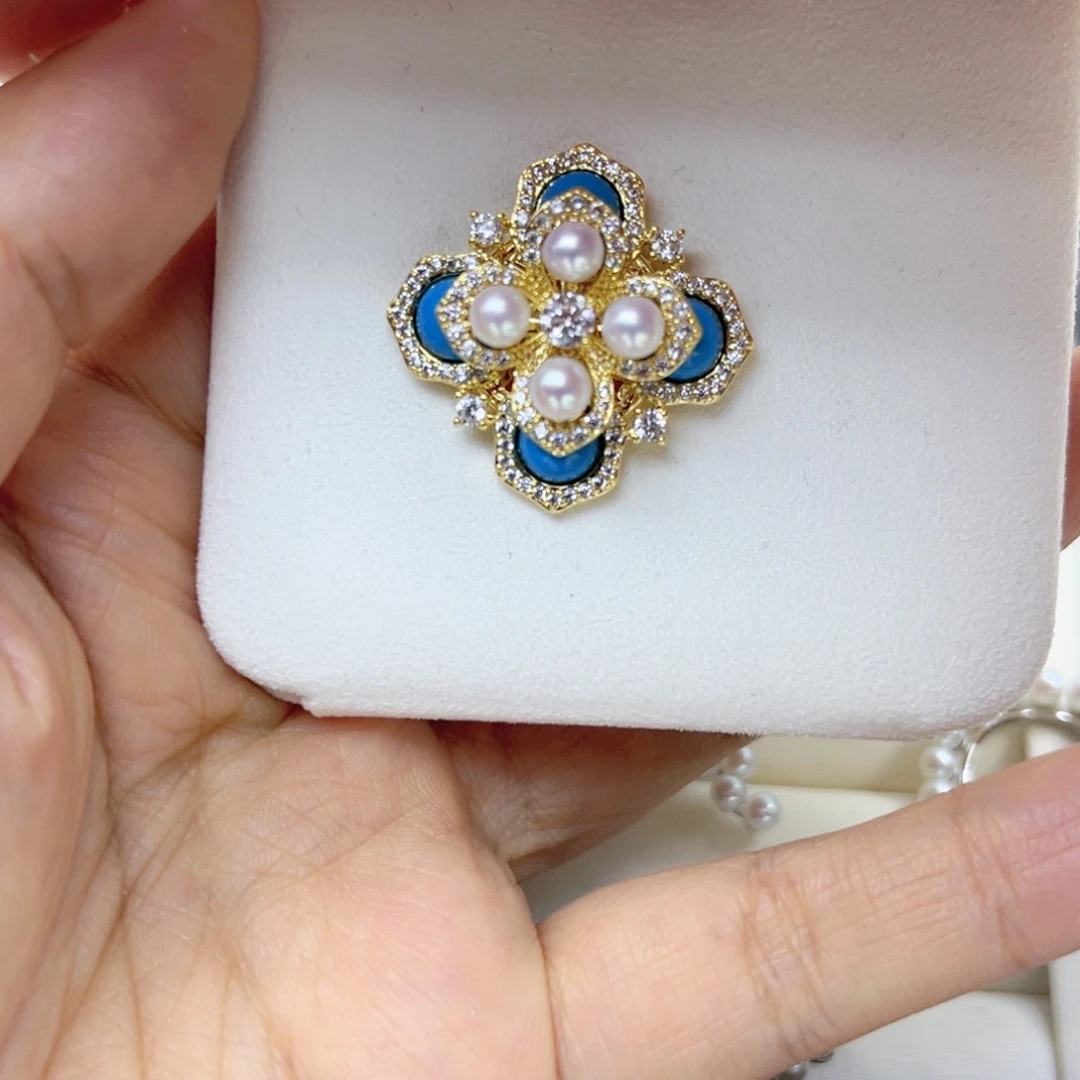 合金淡水珍珠胸饰