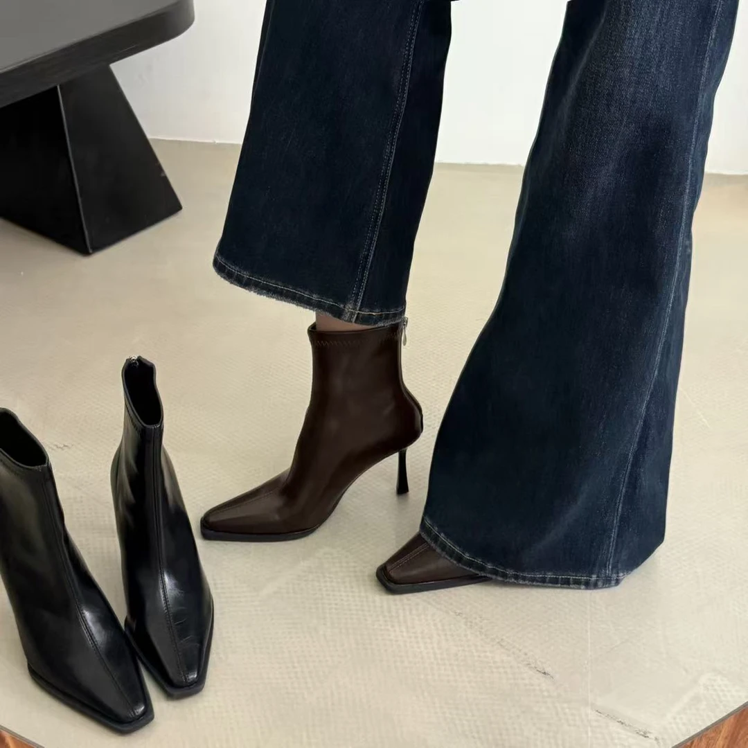 慢西西！棕色细高跟短靴女2025秋冬后拉链方头复古通勤百搭瘦瘦靴