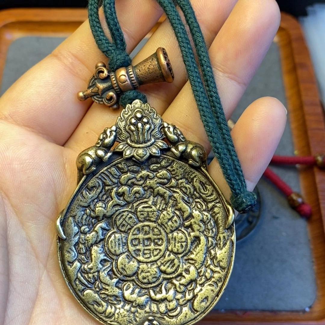 【闪购商品】泥塑傲**下藏传牌子……