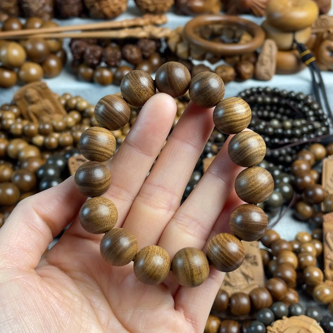 木老山檀香1.5黑肉手串