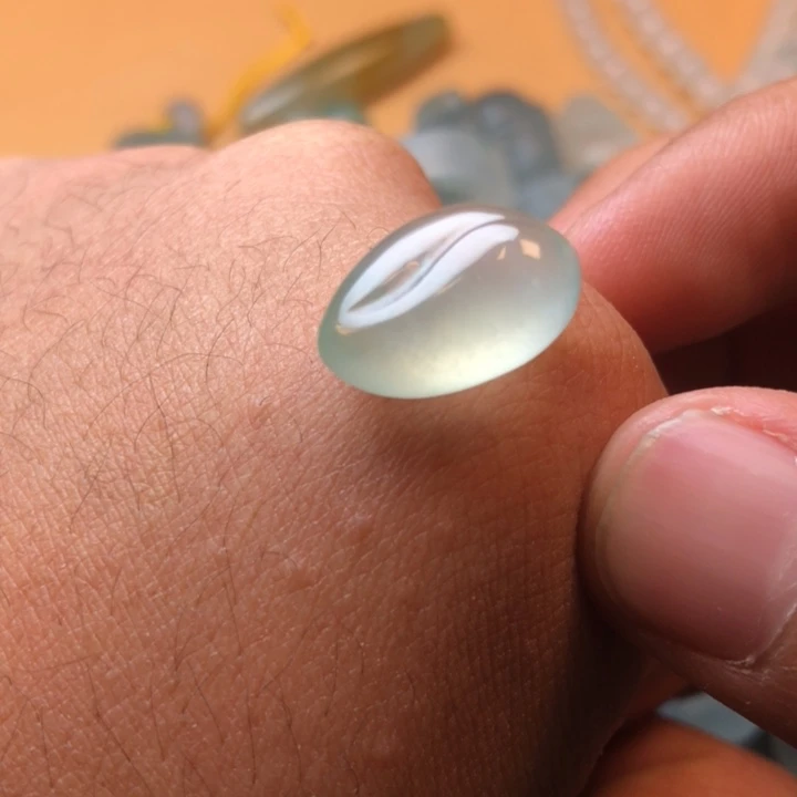 定制翡翠未镶嵌挂件