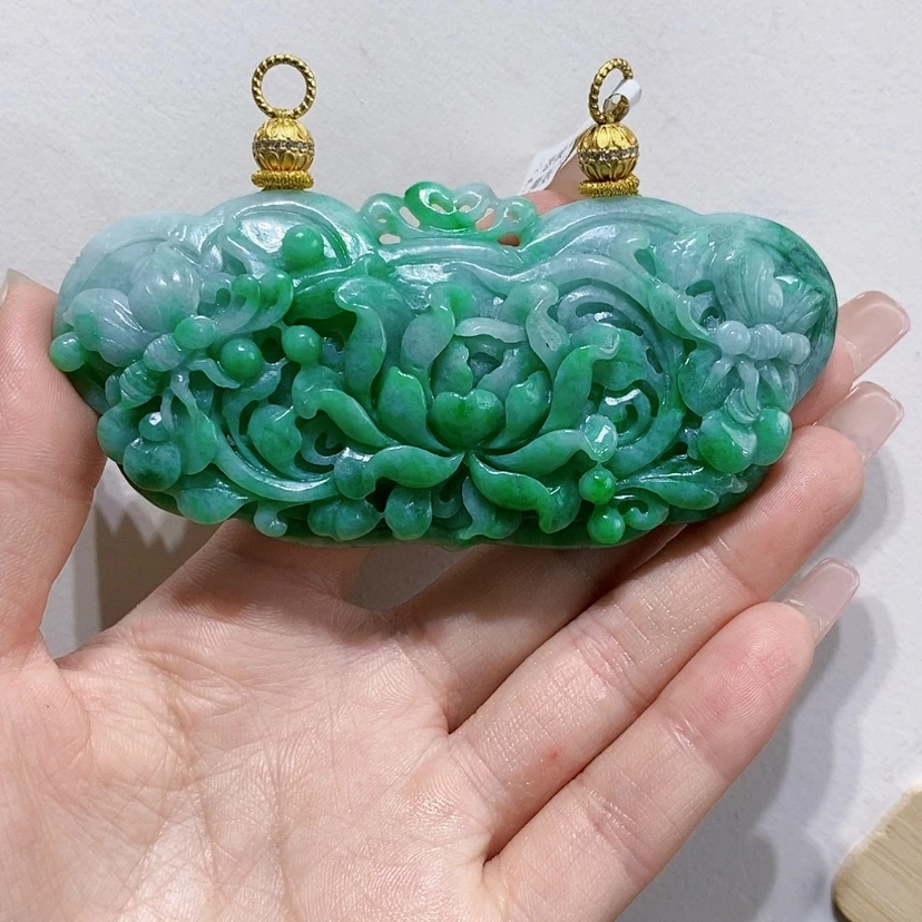 【闪购商品】翡翠未镶嵌颈饰