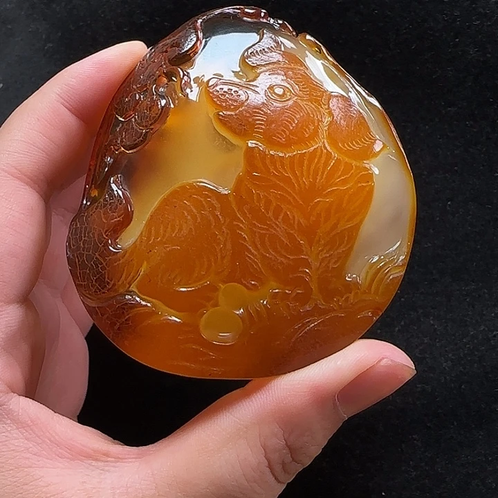 未镶嵌蜜蜡珠宝奇石