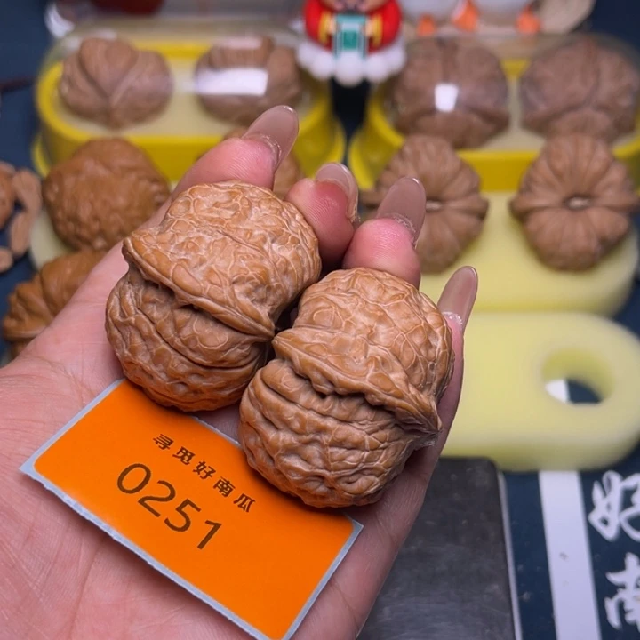 屏***咯文玩核桃吊坠南瓜墩43-0251