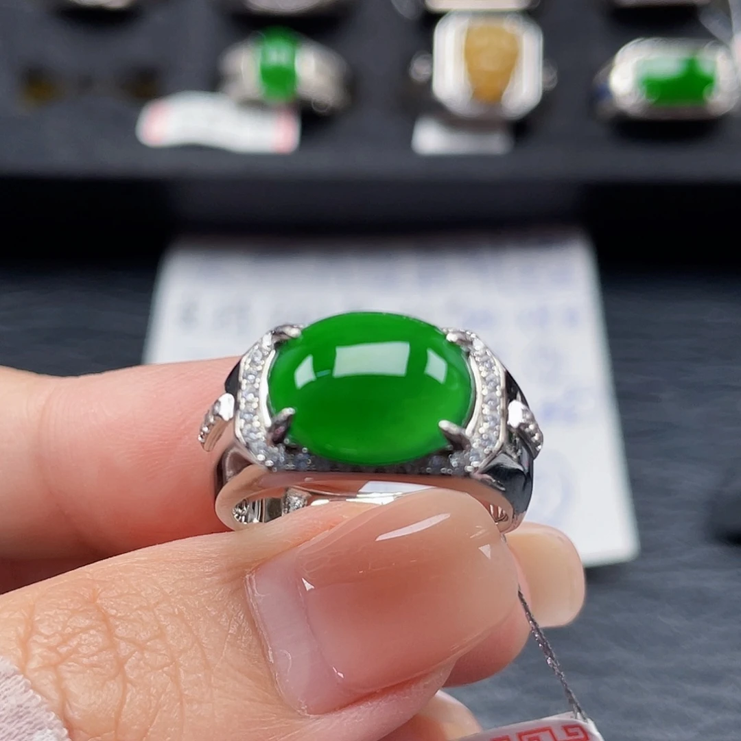 翡翠戒指银S925镶嵌天然a货翡翠没运费险3524