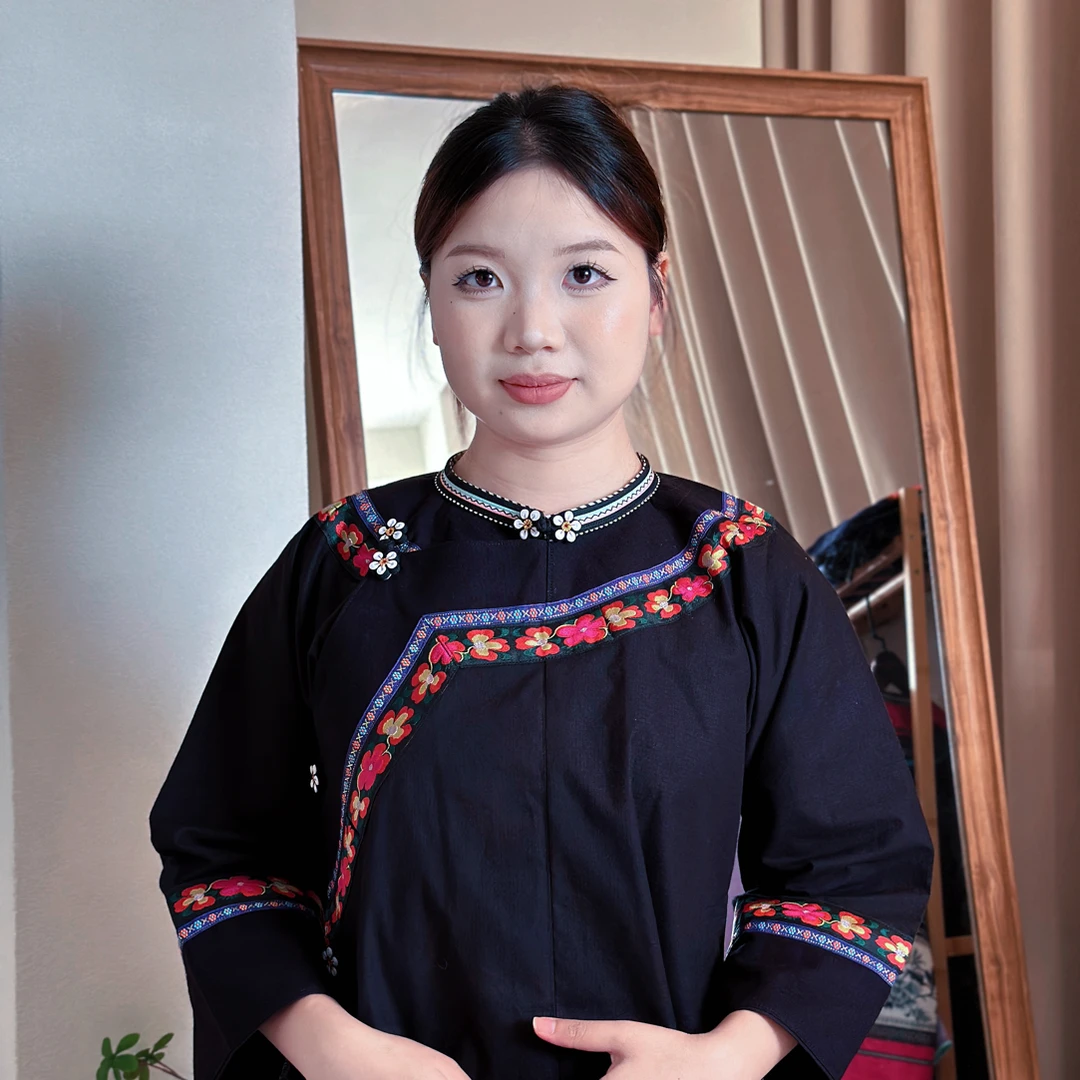 少数民族服装爆款时尚新款上衣网红复古苗族中国风民族风套装传统