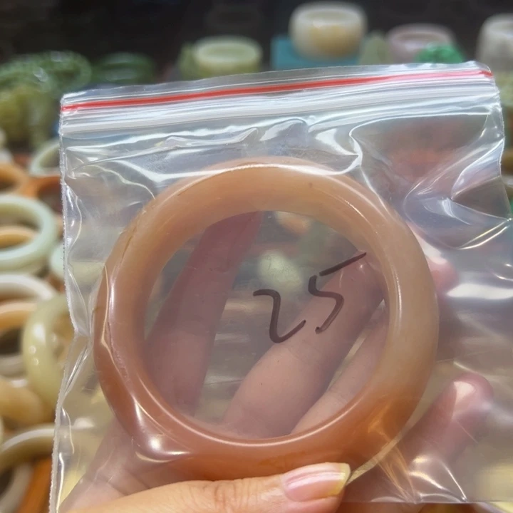 未镶嵌手镯石英质玉25