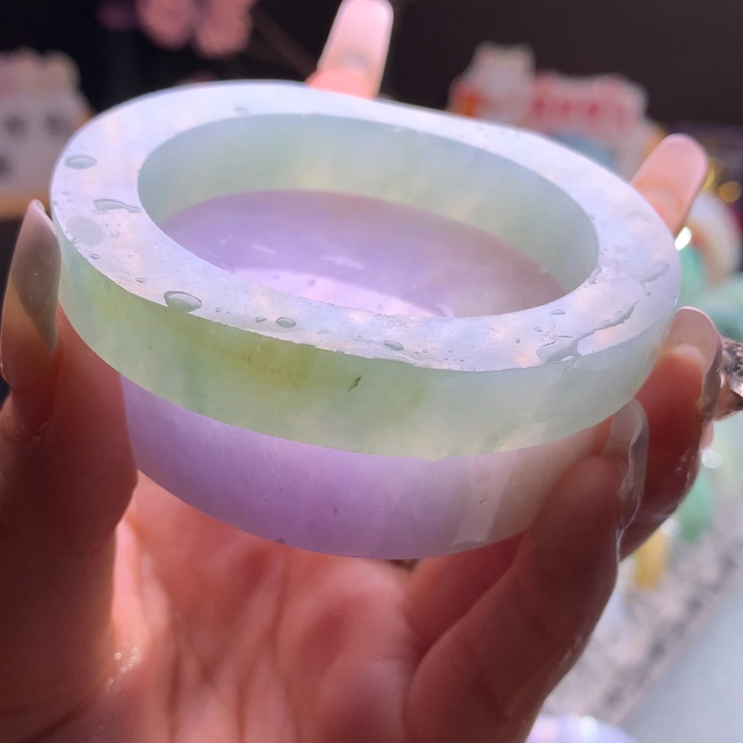 定制翡翠未镶嵌手镯