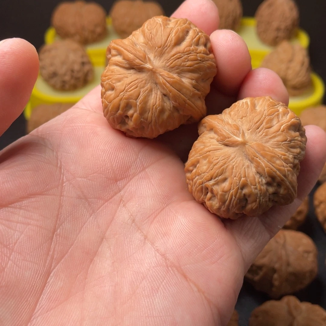 D****l核农文玩核桃元宝