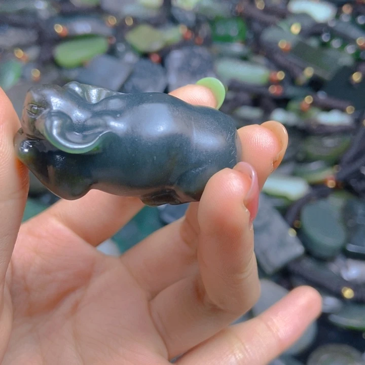 未镶嵌和田玉珠宝半成品