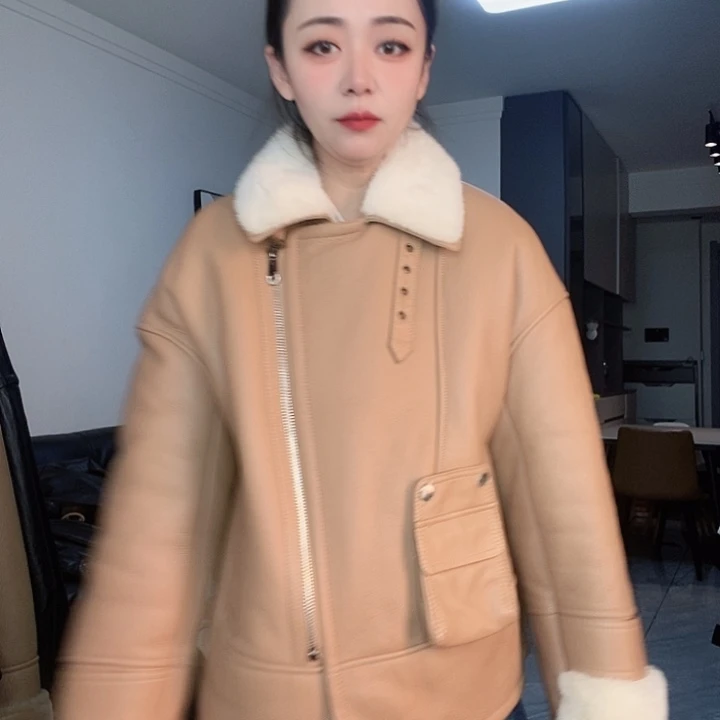 绵羊皮配水貂皮毛一体XL135斤左右