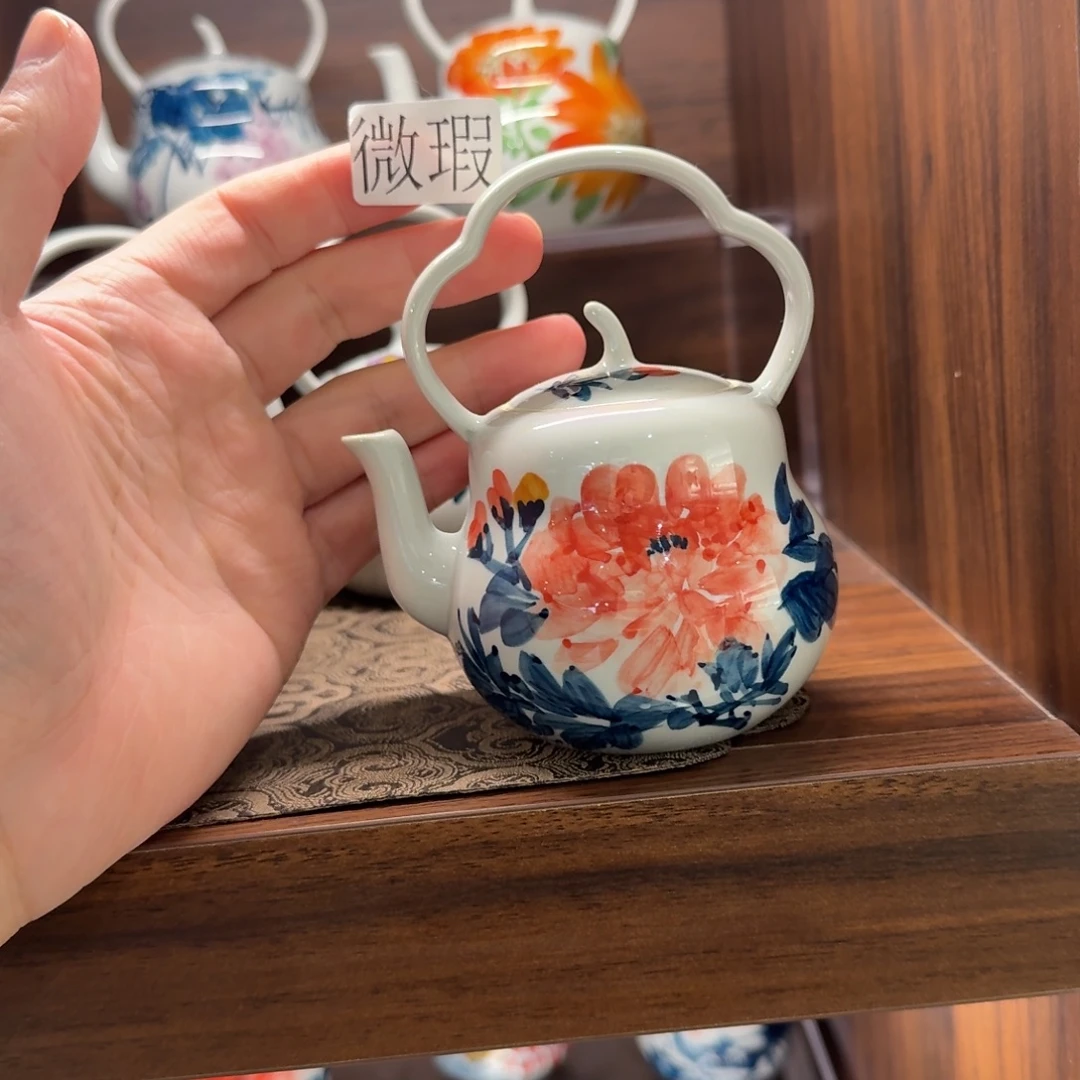 釉下手绘茶具微瑕