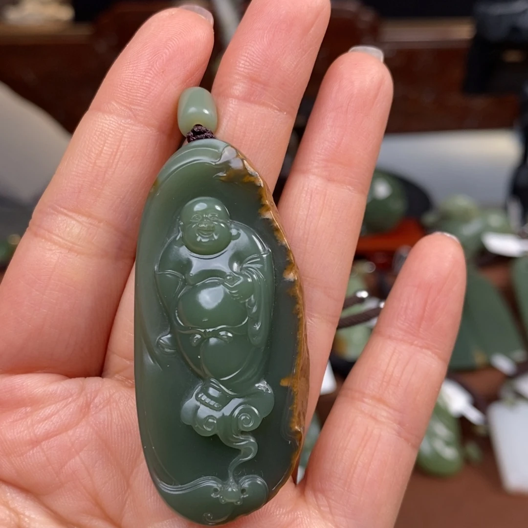 涛***和田玉未镶嵌挂件