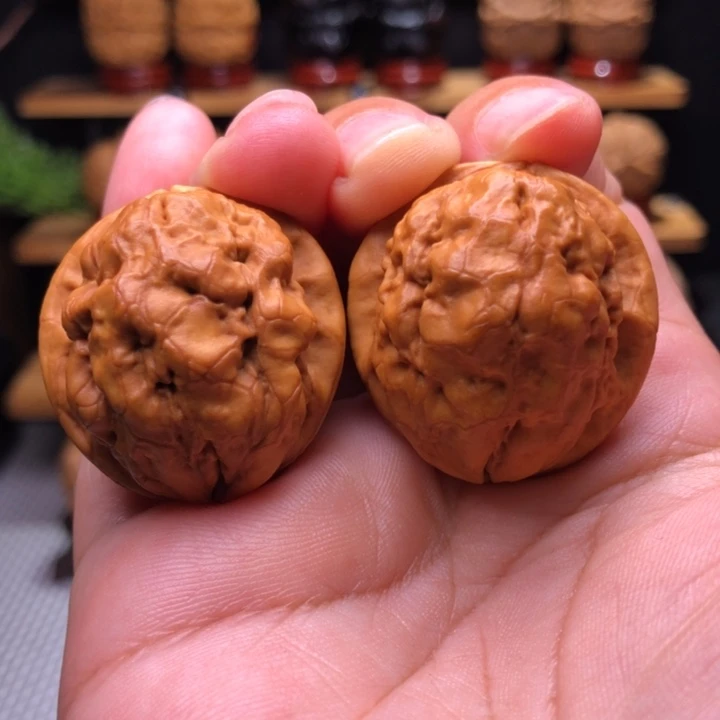 【闪购商品】水晶疙瘩包65