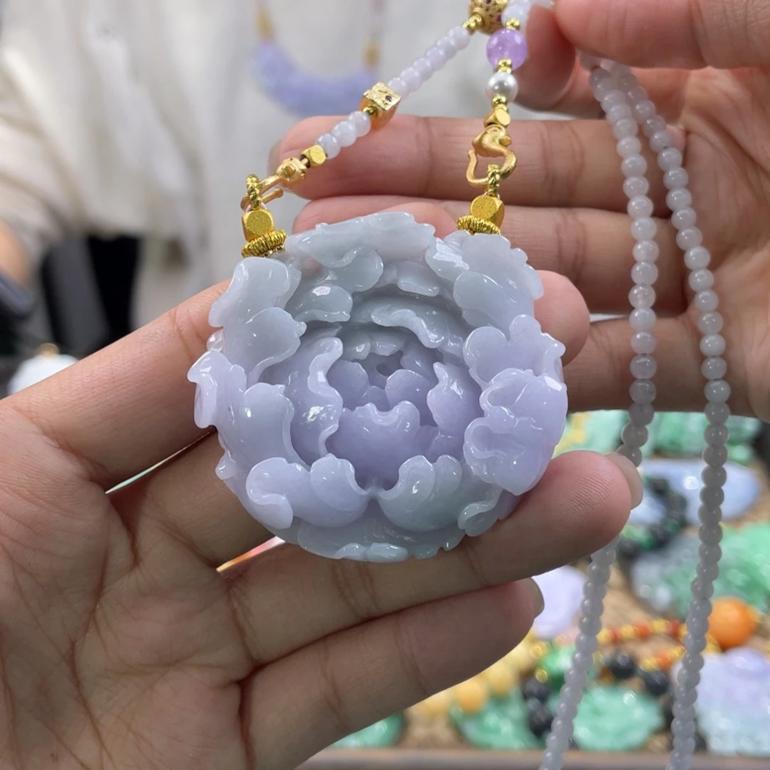 翡翠颈饰未镶嵌代编织