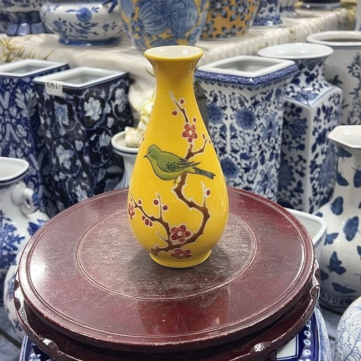 摆件青花瓷手工手绘高温釉下彩家居摆件，花瓶