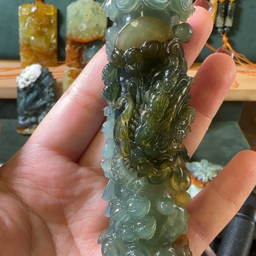 蛇纹石玉颈饰合金快**福