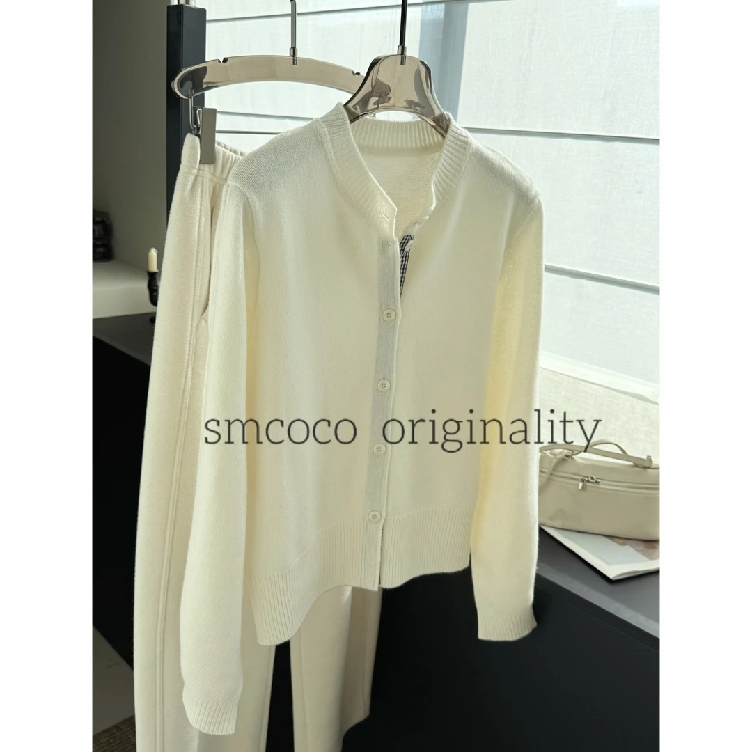 【秋冬新款】拼接法式泡芙袖时尚气质显瘦休闲羊毛针织衫15-7170