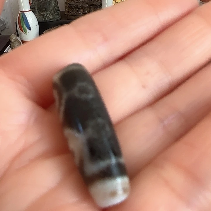 和田玉（糖玉）挂件未镶嵌沿***白