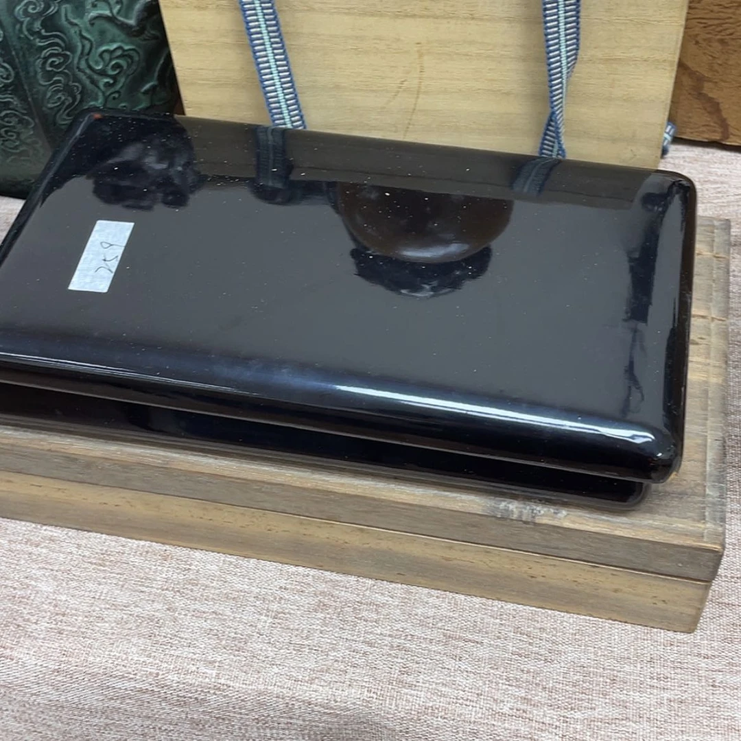 【闪购商品】飞*-微瑕_ 回流物品，不是全新