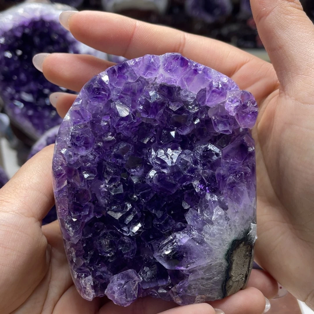 紫晶大型摆件（非配饰）未镶嵌