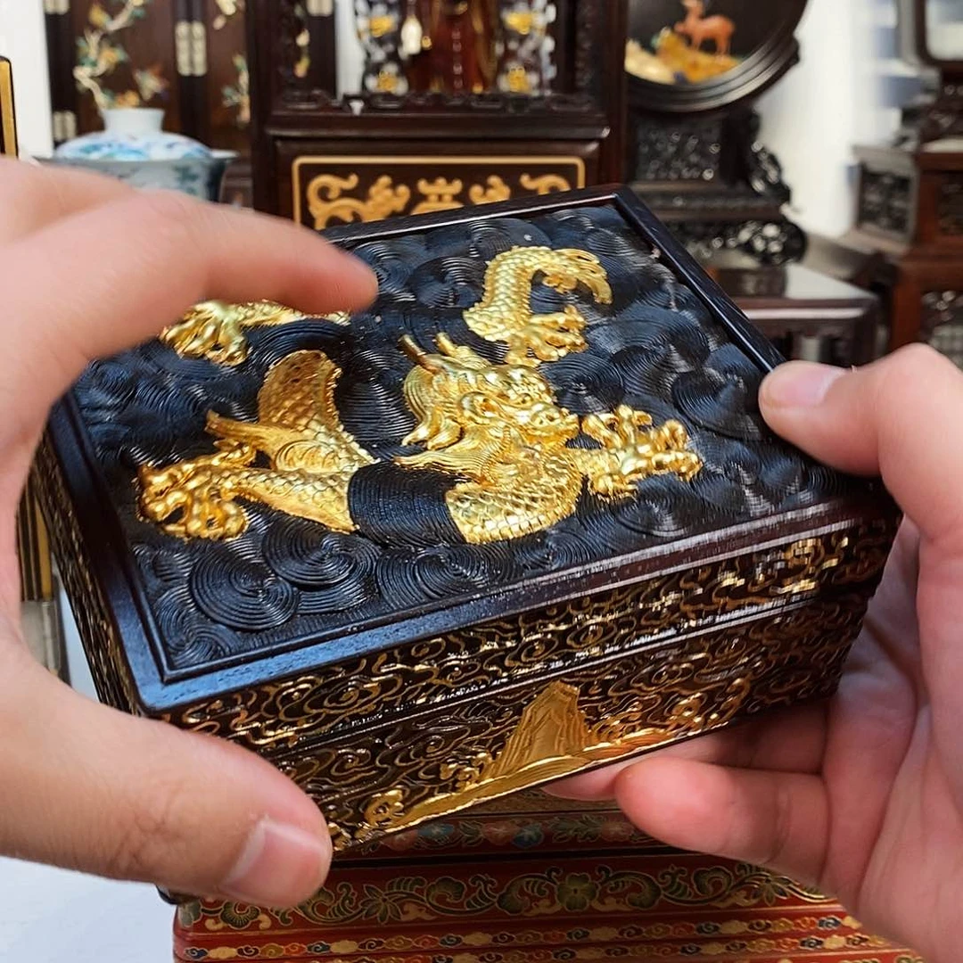 红酸枝木类成套家具大红酸枝盒子