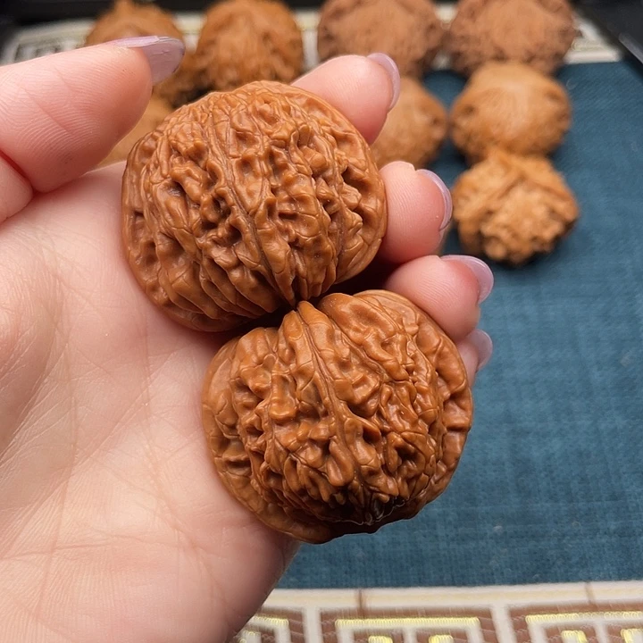 把件文玩核桃矮桩四座楼40