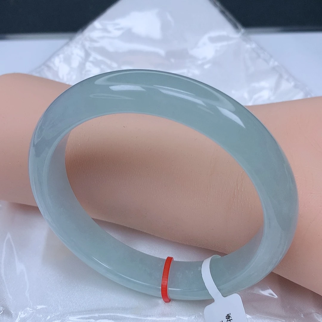 【闪购商品】未镶嵌手镯翡翠和*诺，58