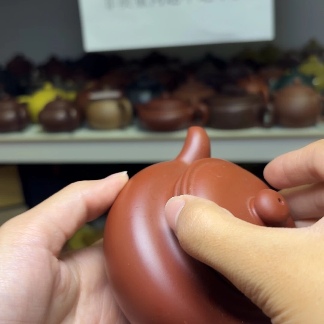 甄选宜兴本土紫砂壶