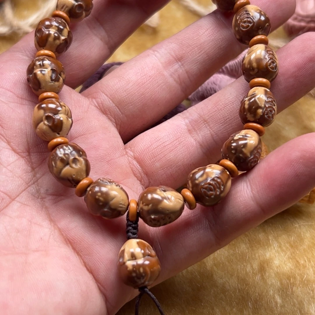 大叶紫檀（黑酸枝木类）