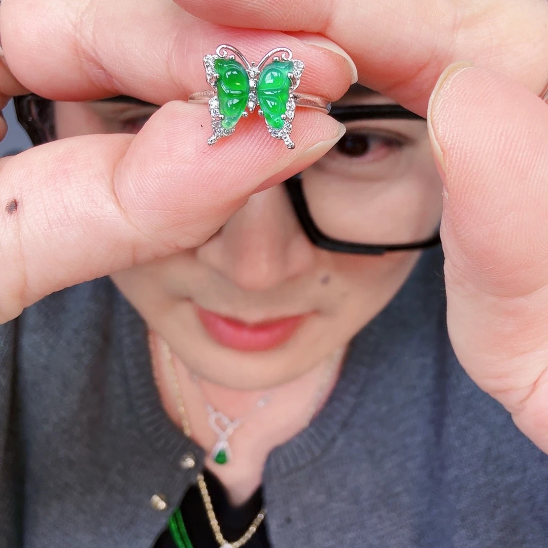 翡翠颈饰未镶嵌一个