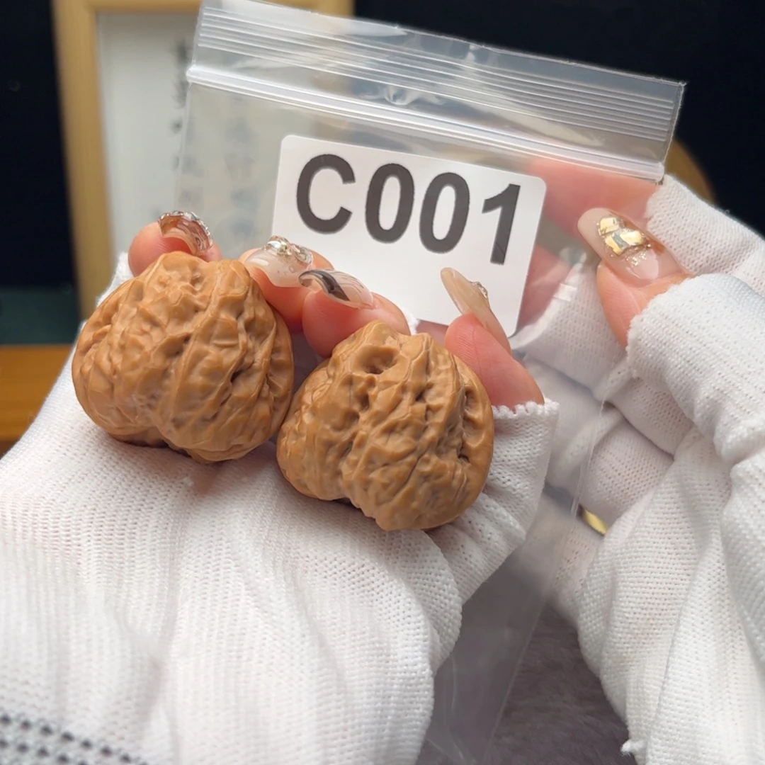 文玩核桃把件35蛤蟆头c001