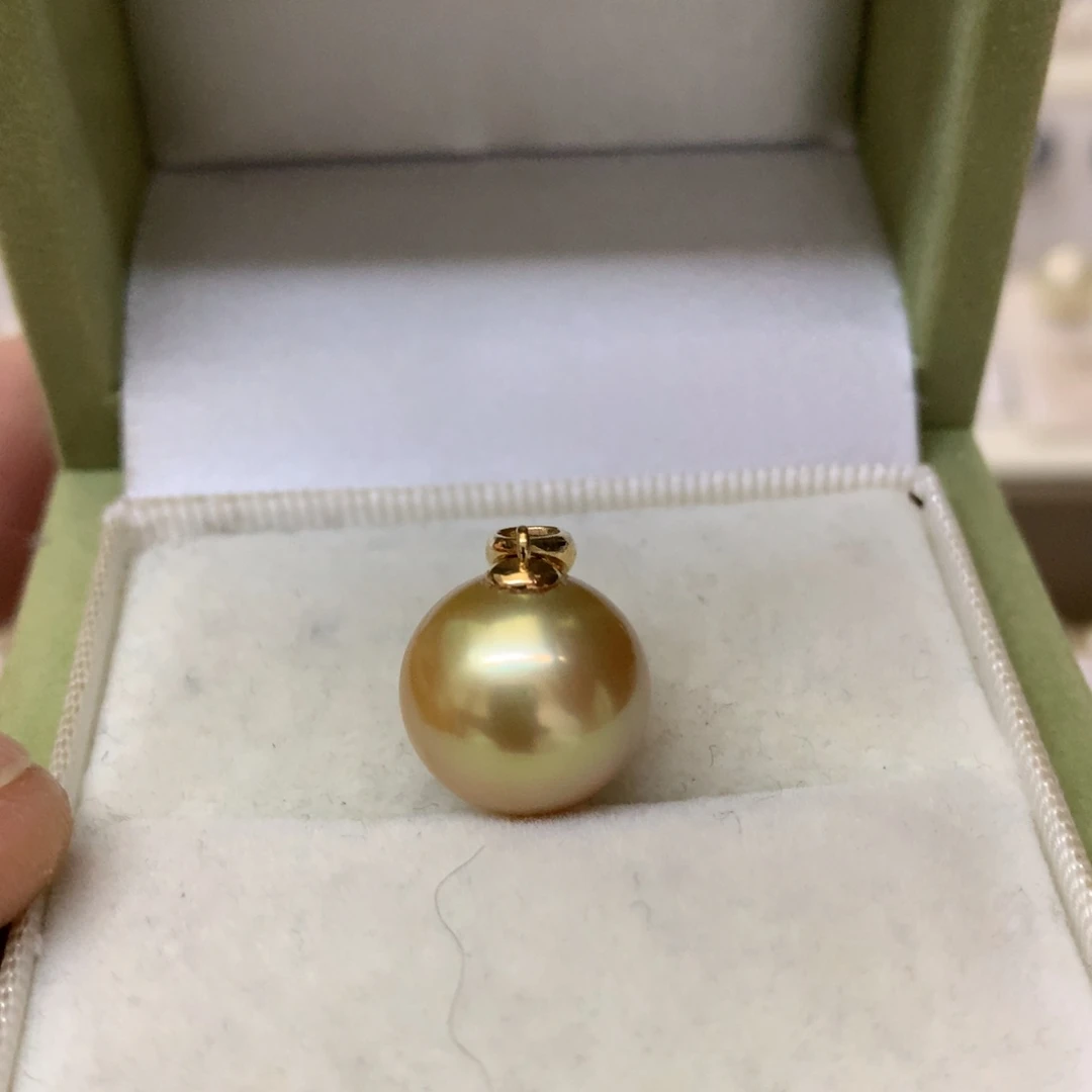 海水珍珠18K金镶嵌颈饰12-13南洋金珠瓜子扣吊坠