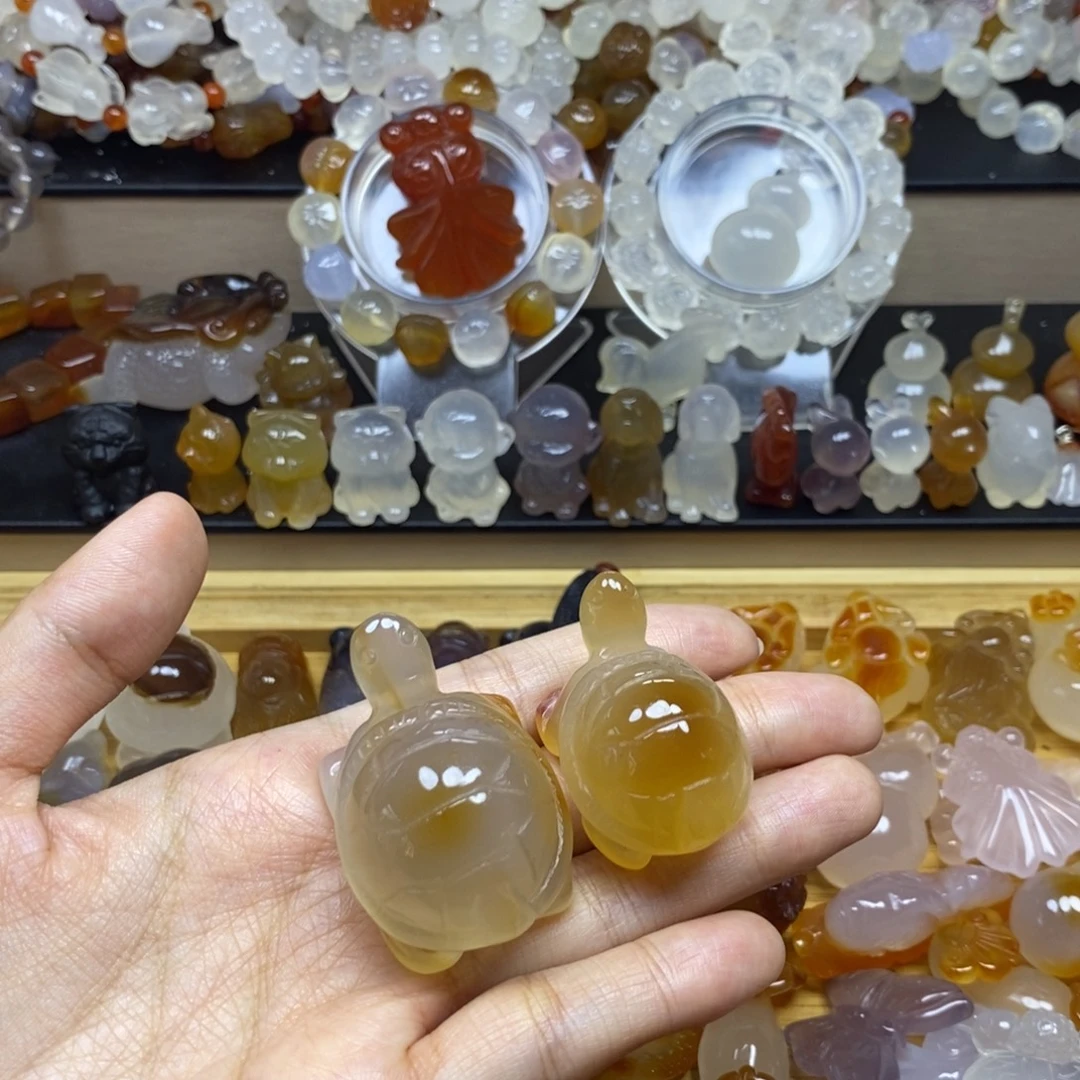 徐***火未镶嵌颈饰玛瑙/玉髓