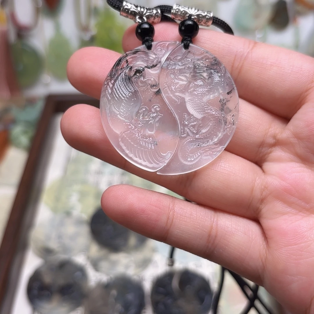 财***我合金蛇纹石玉颈饰