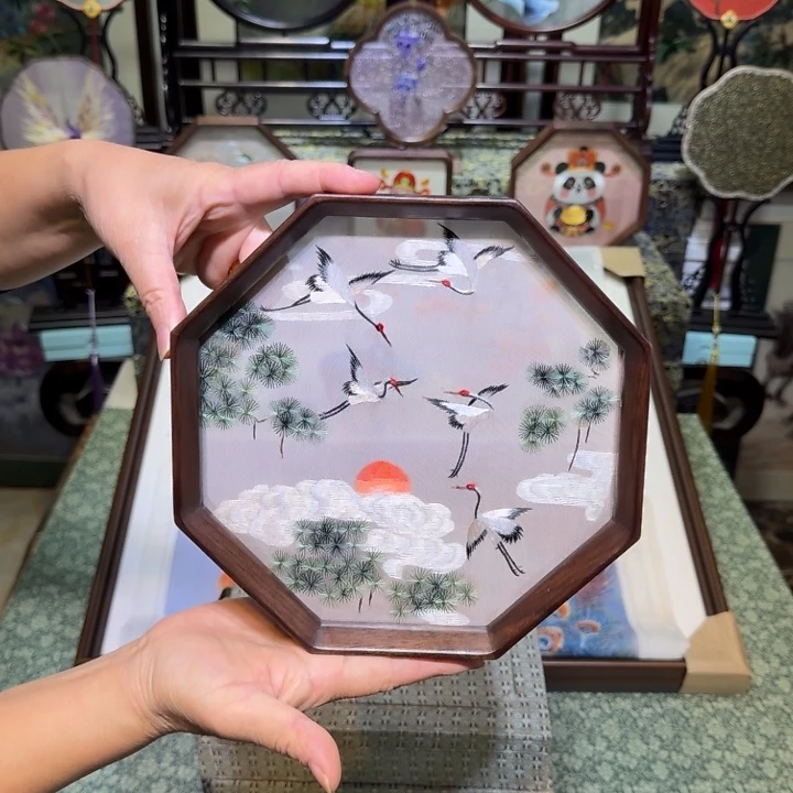 刺绣手工苏绣工艺制作技艺精湛