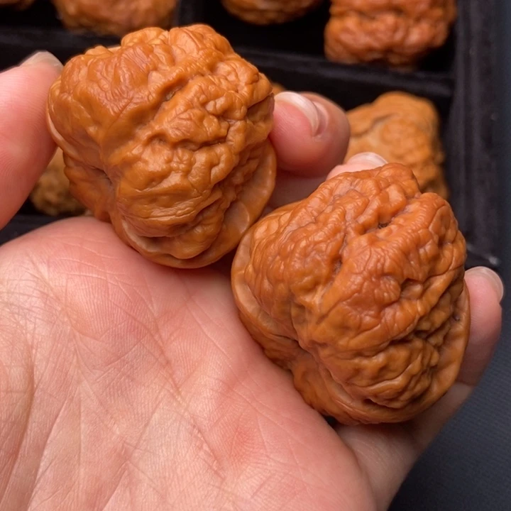 文玩核桃吊坠秦岭核桃