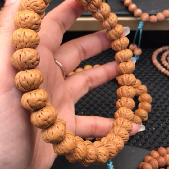 1***2桃核吊坠蟠桃手持