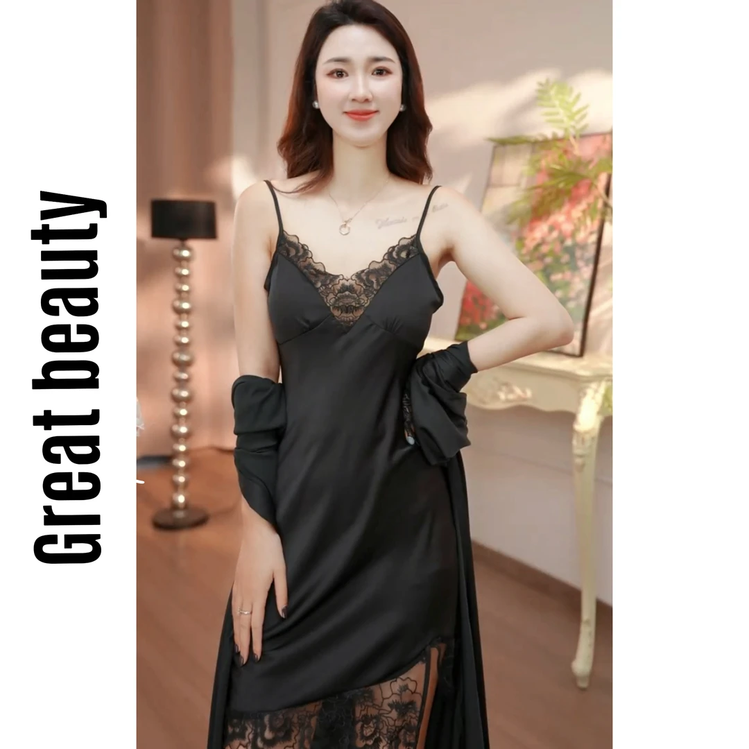 【千娇百媚】带胸垫性感睡衣女夏季冰丝法式宫廷风纯欲吊带美背睡裙