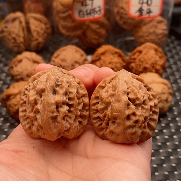 吊坠文玩核桃34野狼