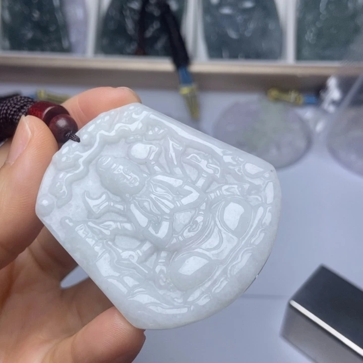 翡翠未镶嵌挂件翡翠