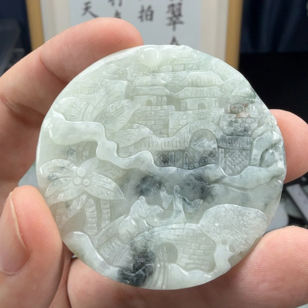 翡翠未镶嵌颈饰翡翠