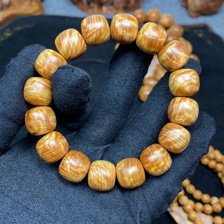 柏木（崖柏）正宗太行崖柏陈化料龙胆纹13x14