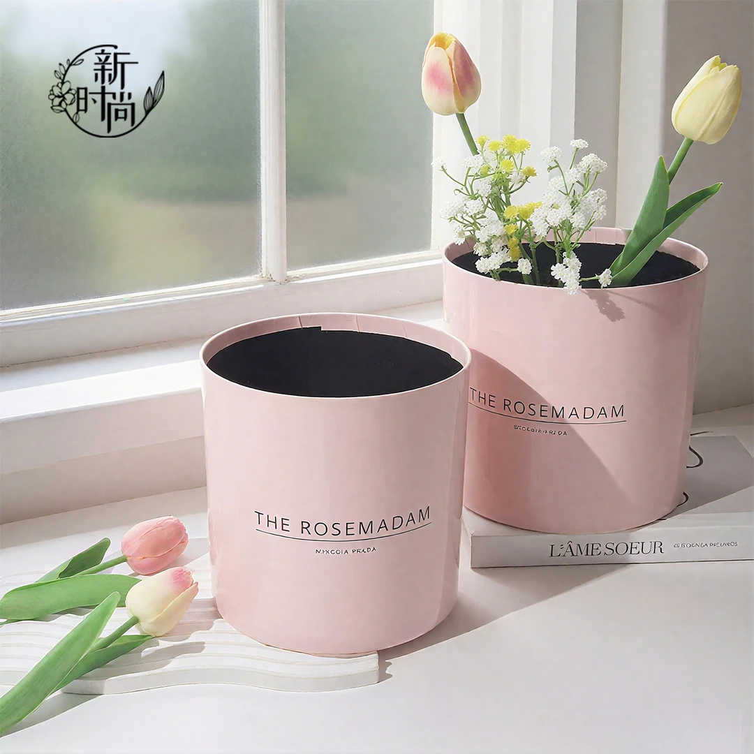 开窗圆形套四鲜花束抱抱桶情人节亮面镜面礼物礼品插花包装盒材料