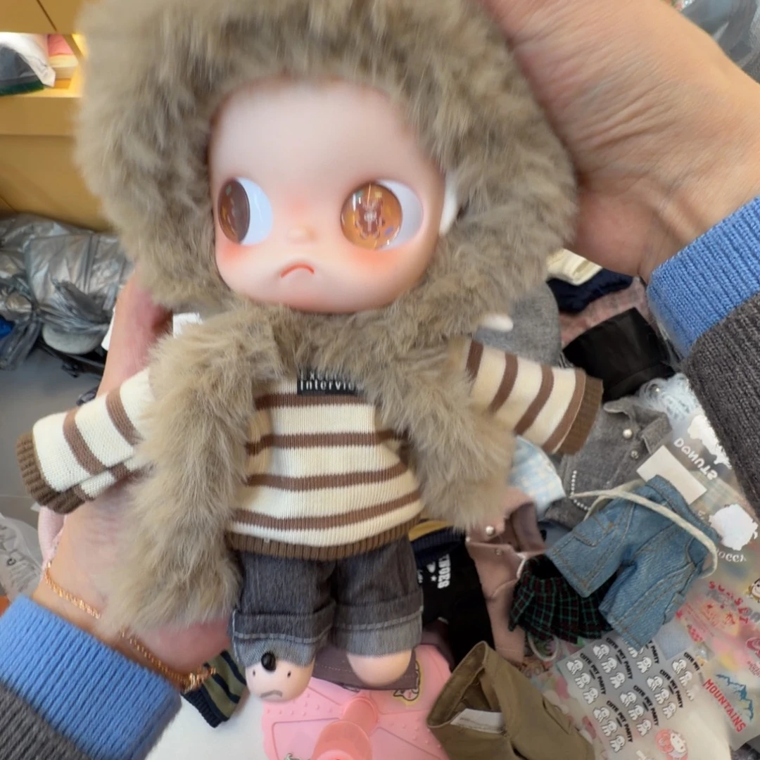 布艺咖色兔毛帽子一个，不带娃