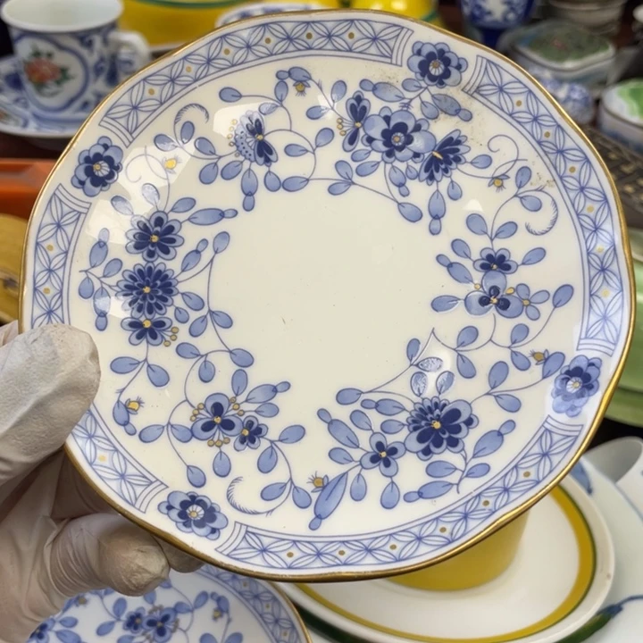 陶瓷他家瓷器真美…开播了