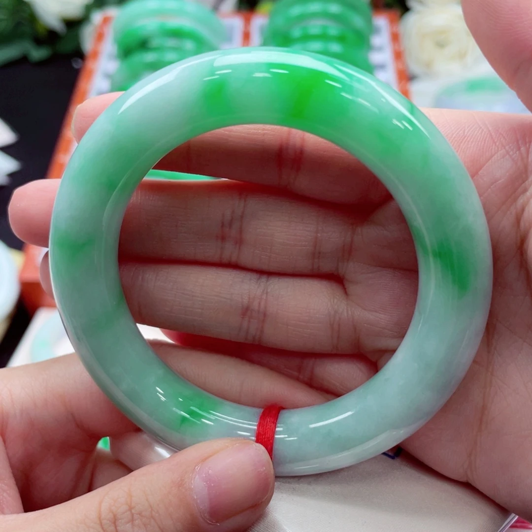 未镶嵌手镯翡翠翡翠