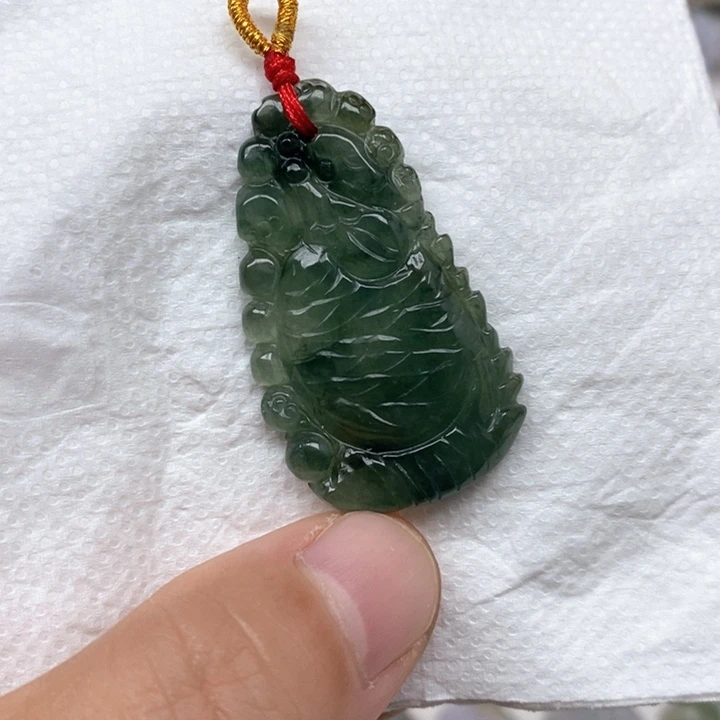 翡翠未镶嵌颈饰天然缅甸翡翠