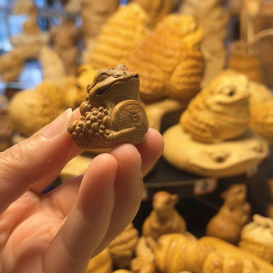 石***瞒竹根雕迷你小小金蟾