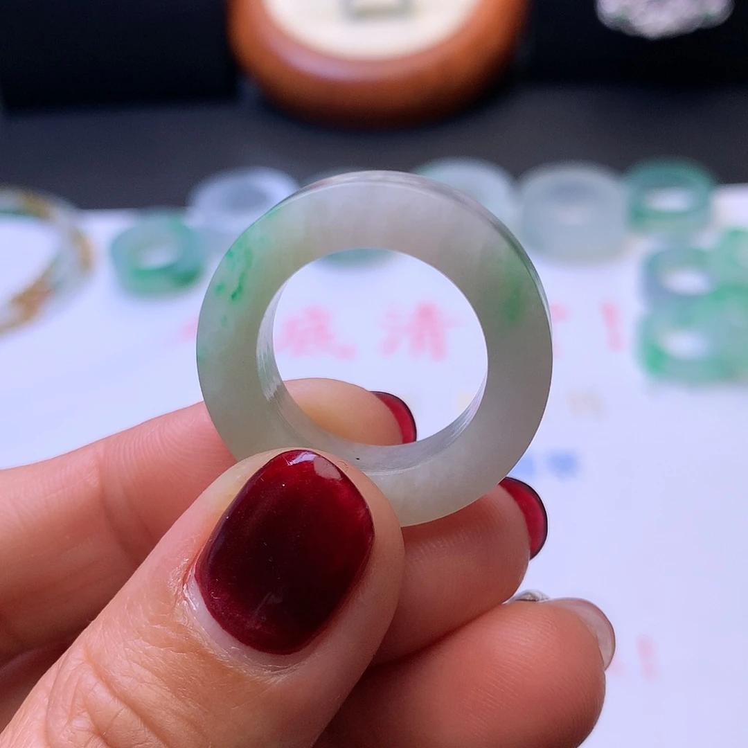 定制翡翠未镶嵌翡翠戒指19/23